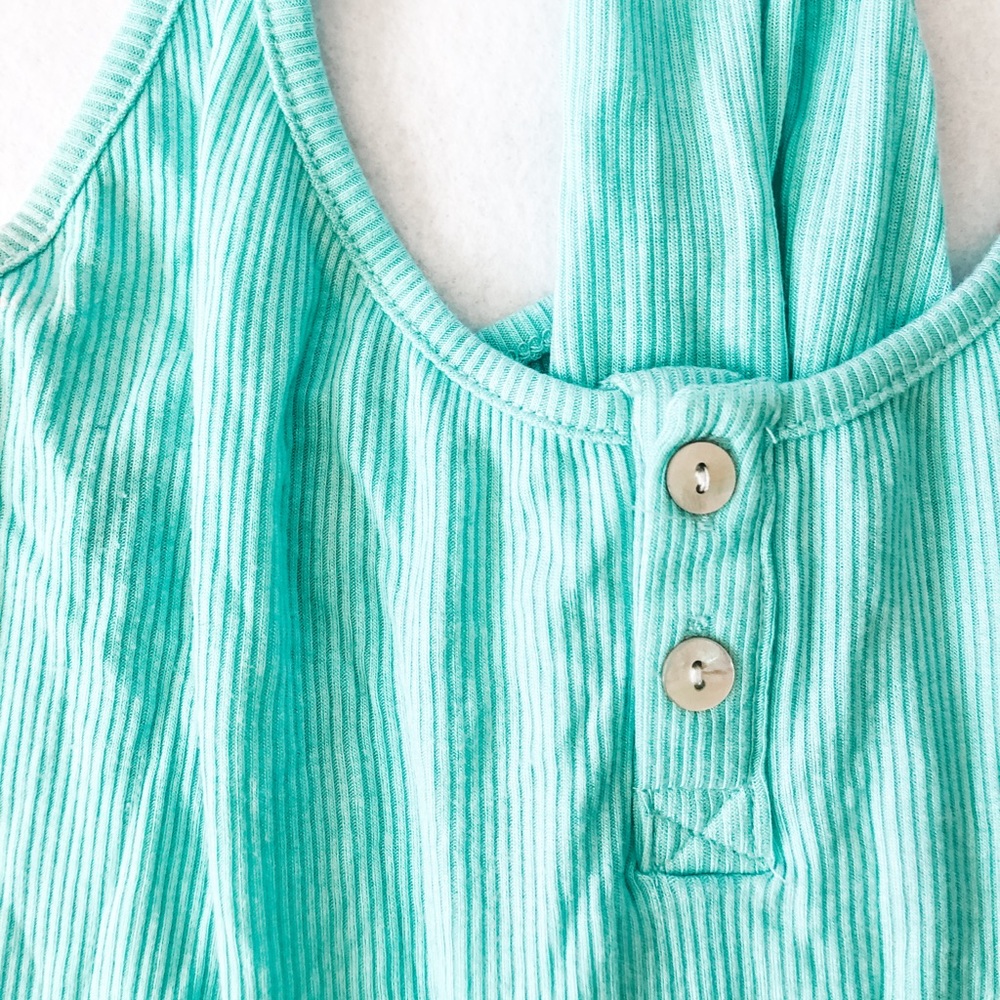 SWS Essentials | Loose Tank - Picture 4 of 4